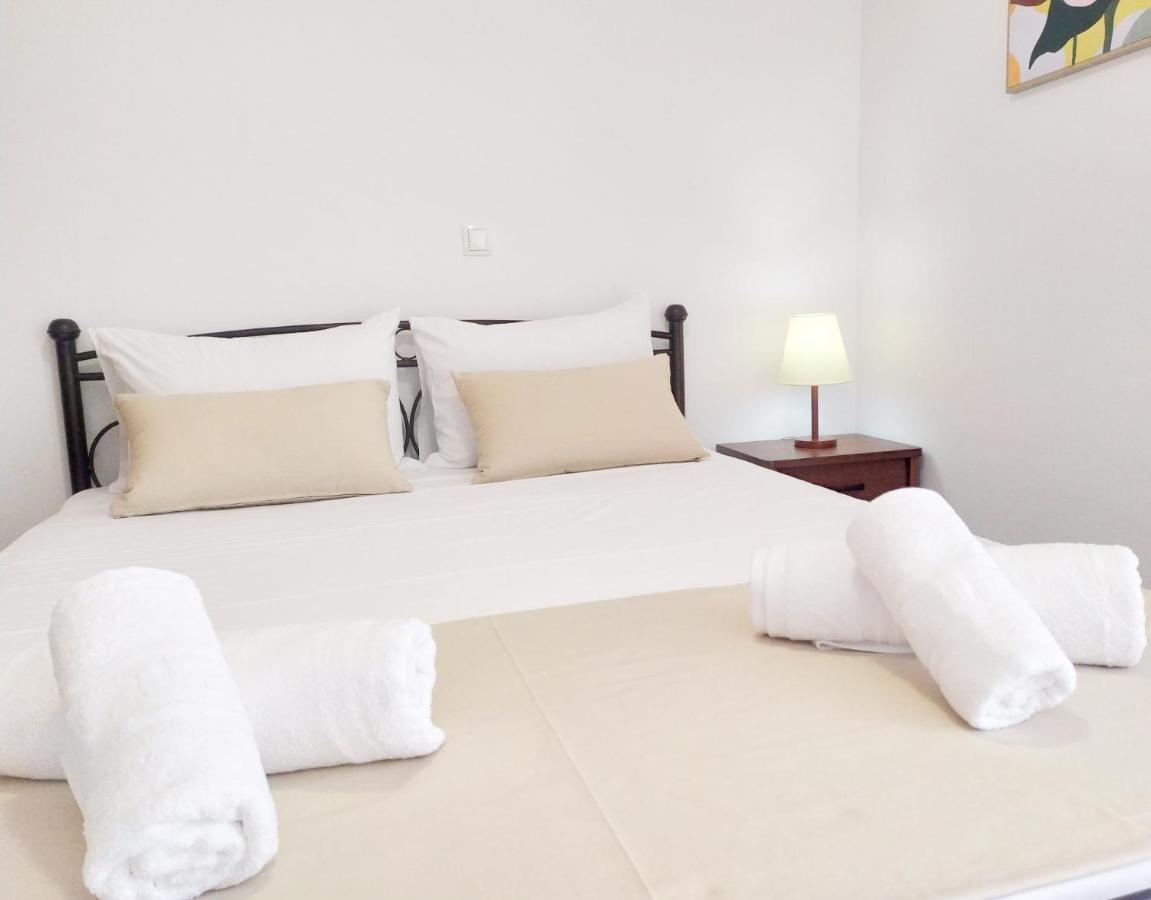Sea Side View Home Steps From The Beach & City ハニア エクステリア 写真